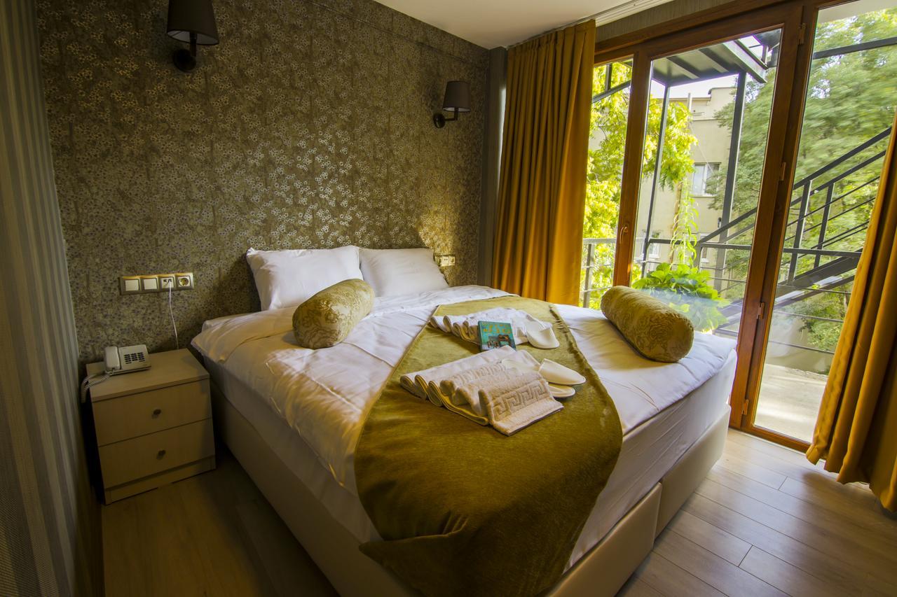 Kuzen Otel (Adults Only) Istanbul Exterior photo
