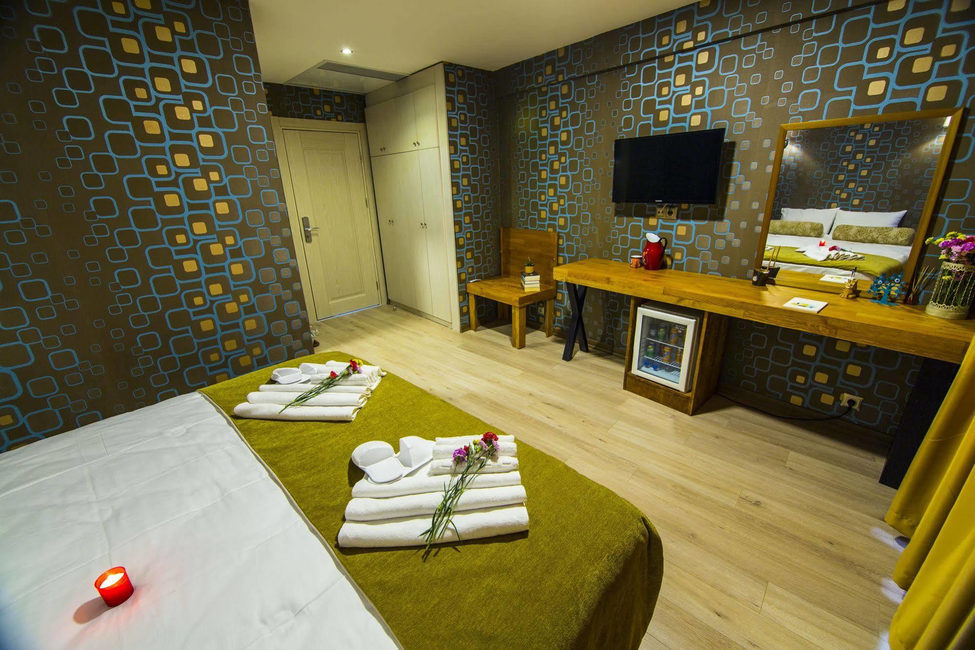 Kuzen Otel (Adults Only) Istanbul Exterior photo