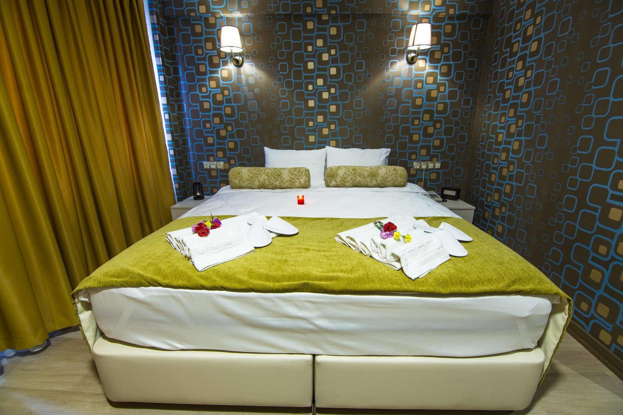 Kuzen Otel (Adults Only) Istanbul Exterior photo